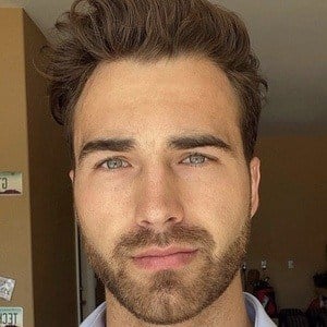 Nicolas Palladino - Age, Family, Bio | Famous Birthdays