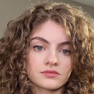 Sophie Pecora Profile Picture