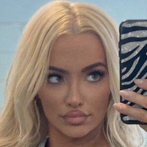 Lindsey Pelas Profile Picture