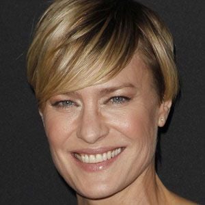 Robin Wright Profile Picture