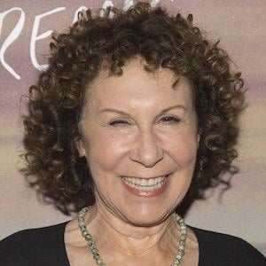 Rhea Perlman Profile Picture