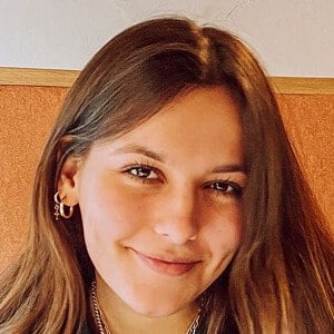 Julia Poe Petersen Profile Picture