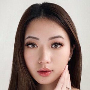 Valerie Pola Profile Picture
