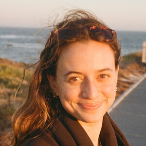 Zoe Poulis Profile Picture