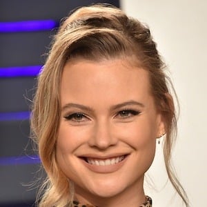 Behati Prinsloo Profile Picture