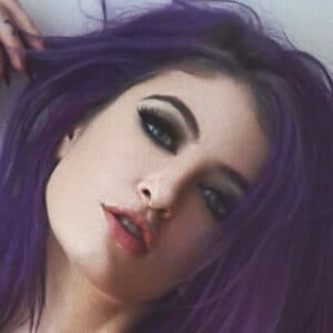 pulpfictionally Profile Picture