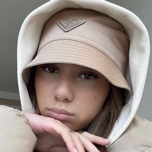 Queen_yy Profile Picture