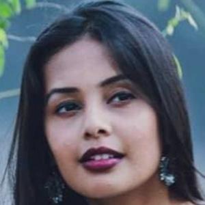 Shivani Rangole Headshot 