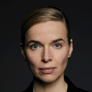 Thekla Reuten Profile Picture