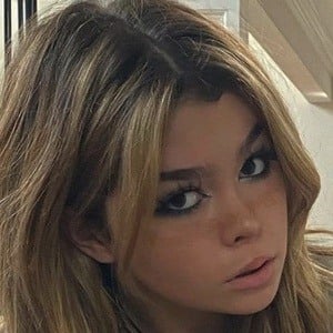 Addison Riecke Profile Picture