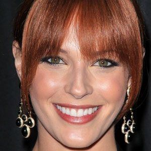Amanda Righetti Profile Picture