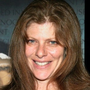 Eliza Roberts - Age, Family, Bio | Famous Birthdays