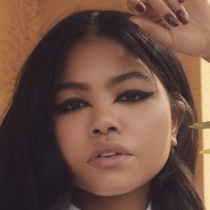 Navia Robinson Profile Picture
