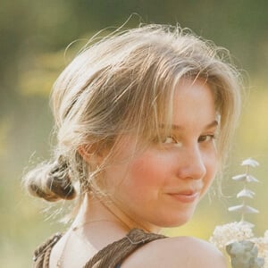Sydney Rose Profile Picture