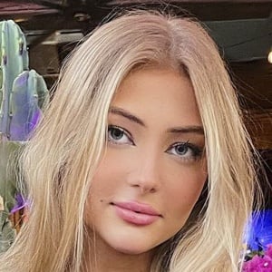 Victoria Rozmajzl Profile Picture