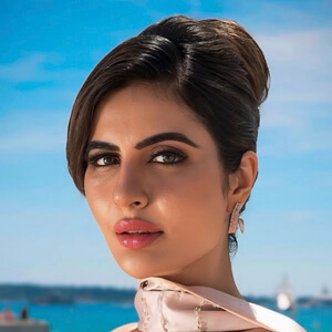 Deepti Sadhwani Profile Picture