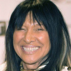 Buffy Sainte-Marie - Bio, Facts, Family | Famous Birthdays