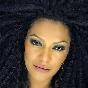 Simone Sampaio Profile Picture