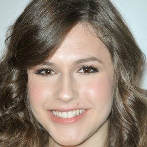 Erin Sanders Profile Picture