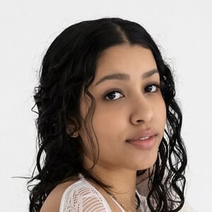 Niya Santia Profile Picture
