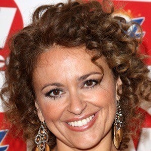 Nadia Sawalha Profile Picture