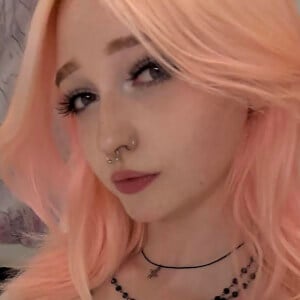 Ashley Scarr Profile Picture