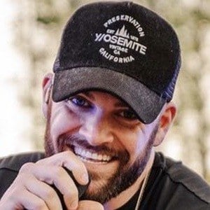 Dylan Scott Profile Picture