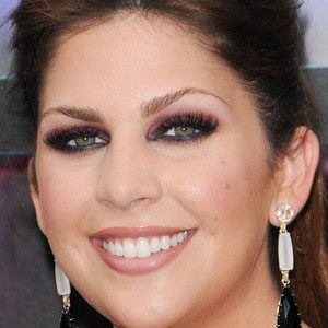 Hillary Scott Profile Picture