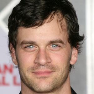 Tom Everett Scott Profile Picture