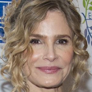 Kyra Sedgwick Profile Picture