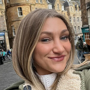 Ashley Selleke Profile Picture