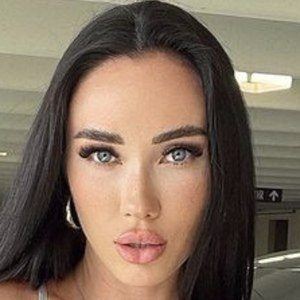 Nina Serebrova Profile Picture