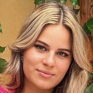 Ioana Sfinxul Profile Picture