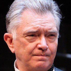 Martin Shaw - Age, Family, Bio | Famous Birthdays