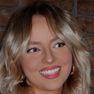 sheislivi Profile Picture