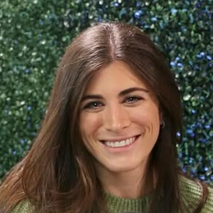 Carly Silverman Profile Picture