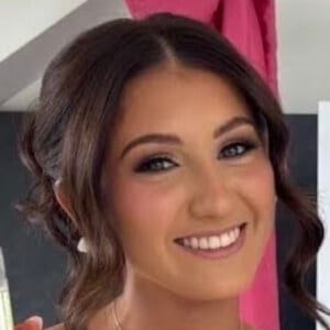 Eva Simpson Profile Picture