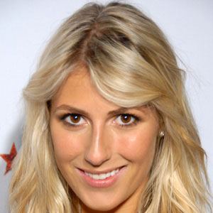 Emma Slater Profile Picture