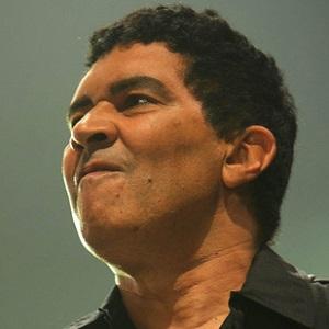 Pat Smear Profile Picture