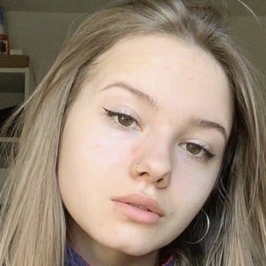 Julia Stadler Profile Picture