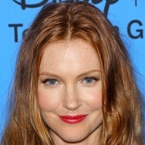 Darby Stanchfield Profile Picture