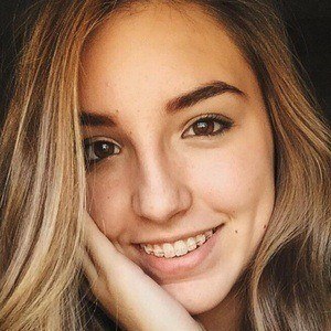 Alia Stavola Profile Picture