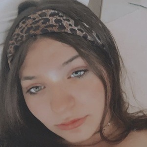 Olivia Stemp Profile Picture