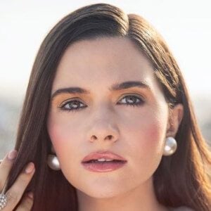 Katie Stevens Profile Picture