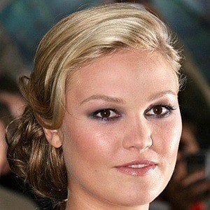 Julia Stiles