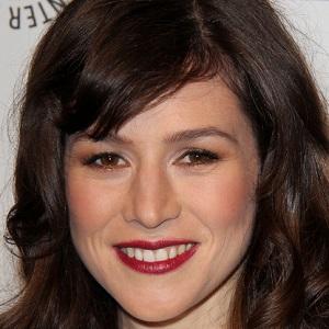 Yael Stone Profile Picture