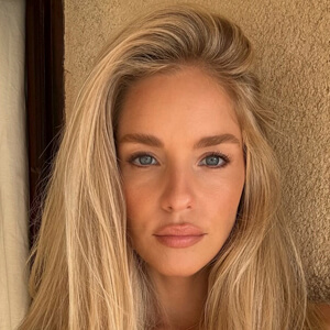 Amanda Strachan Profile Picture