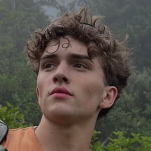 Charlie Stringer Profile Picture