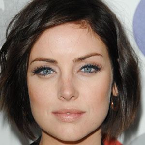 Jessica Stroup Profile Picture