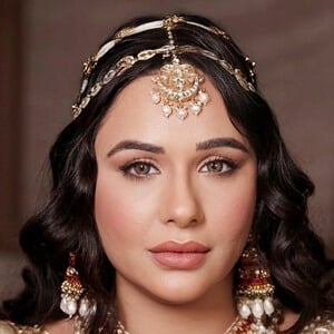 Mandy Takhar Profile Picture